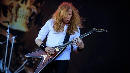 Dave Mustaine says his hand problems are forcing him to end Megadeth
