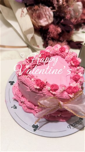 Wrapped in love 💕 Perene’s Valentine’s Day collection feels like a love letter in dessert form — delicate details, thoughtful flavors, and beautifully crafted treats made for celebrating love in all its forms. Perfect for gifting, sharing, or savoring slowly with someone special 🤍 #Perene #ValentineDay #GiftIdeas #cake #fyp