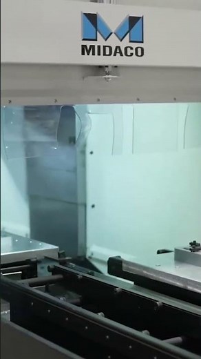 MIDACO Pallet Changer on a HWACHEON CNC Machine