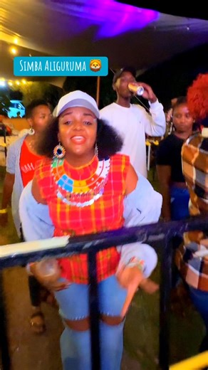 Lemarti Night! Vibing to THE LION HIMSELF🦁🦁 | Mona’s Wave