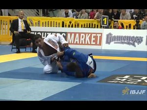 Michael Langhi v JT Torres - 2014 IBJJF Worlds Black Belt Lightweight Semi-Final