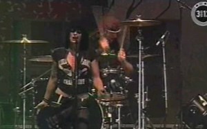 The Distillers蒸馏器 | Live in Biddinghuizen,Holland - August 22nd, 2004