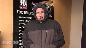 CRAZY WINTER WEATHER! With these freezing temperatures in the Midwest and the Northeast, we've seen a lot of those boiling hot water tricks where the water turns into snow! So here in Phoenix, we went ahead and tried to do the same! | FOX 10 Phoenix