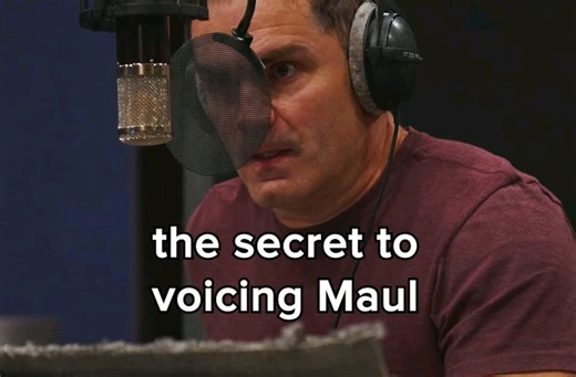 山姆•威特沃是如何给摩尔配音的……