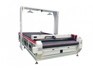 Contour Laser Cutter for Printed Fabrics with CCD Camera