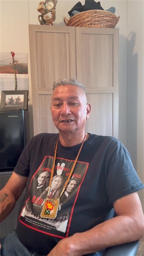 BOOZHOO!! 🥶🥶 Our Ojibway word of the day is Kashkadino Kiizis, which means The Month of November, its called this when our Mother Earth starts freezing up 🥶🥶 #ojibwaywordoftheday #sandybayojibwayfirstnation #language Comment below what your fav activity is to do with your family indoors to hide from the cold outside ❄️❄️ MIIGWECH 🧡🧡 | Gaawiikwedaawangaag Mino Bimadadiziwin Sandy Bay The Good Life