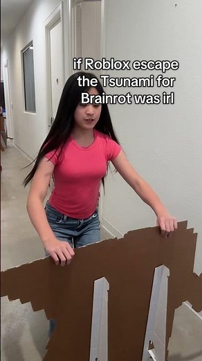 If Roblox Escape the Tsunami for BRAINROTS was IRL 😪