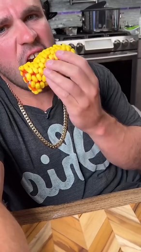 This is Why Its Called Candy Corn #diy #art #lifehack | Noah Klein 614Lyfe