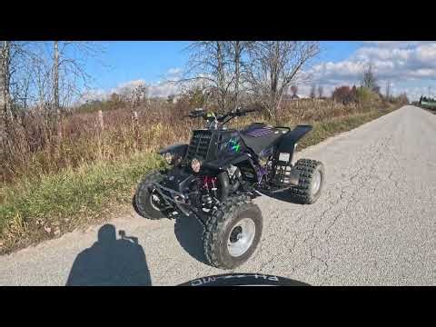 Yamaha Banshee trail riding