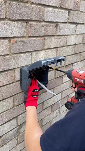 18K views · 9.7K reactions | Electrical socket install ASMR with some of our favourite tools! Excuse the brick pop 﫠 #tools #hilti #marxman #electrician #socket #powertools | Artisan Electrics | Facebook