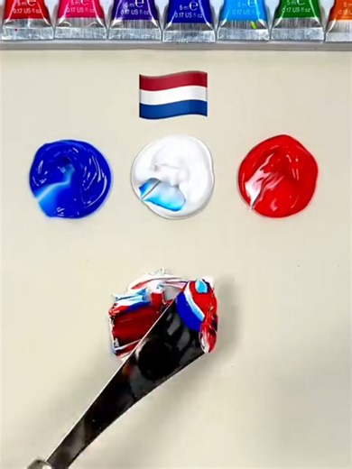 Discovering Colors from Mixed Flags