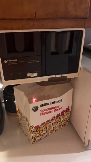 #Black #BlackAndDeckr #Spacemaker #Popcorn #Vintage #Seventies #Old-school