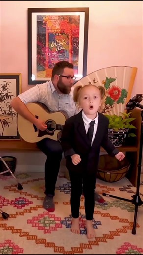 "9 to 5" by Dolly Parton #shorts #familyband #coltclarkandthequarantinekids