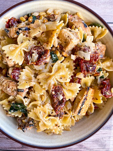 Creamy Sun-Dried Tomato Pasta (With Chicken) - Tastefully Grace