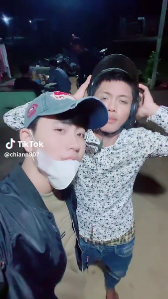 Fan ke😂#fypシ #ab #ដៃគូបង់ប្រាក់ @Sinh joyyyyyyyyyyy