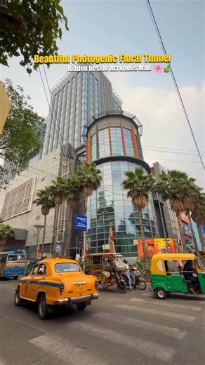 Open Till 4 AM! 🌙 Kolkata’s Most Beautiful Floral Rooftop Café | Minetlaa Kasba #shorts