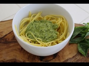 Fresh Basil Pesto : The Best Pesto Recipe You'll Ever Try