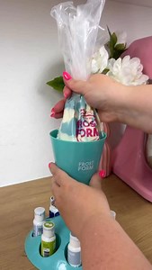 184K views · 32K reactions | Is Marbled Buttercream still in? Or is it out? Honestly though, we don’t care  We will never stop making Marbled Buttercream Cakes with Frost Form 﫢 They’re just SO. DAMN. GORGEOUS.  And they will NEVER go out of style! We used our Silky ABC and made sure to soften it before alternating the buttercream colors in our piping bag Get the recipe on www.frostform.com 冀 | Frost Form | Facebook