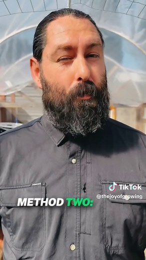 Most first grows fail before they ever begin! Before you plant a single seed, make sure you’ve got these 3 locked in: moisture, warmth, and darkness. In this video we break down 5 popular ways growers like to get seeds going, from water soak to soil to Jiffy pellets. If you’re following our germination guarantee, we recommend sticking with the paper-towel method from our guide. This video is here to share a few other helpful approaches growers use too. Which method are you backing: paper towel,