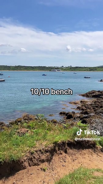 Explore the Beautiful Porthdinllaen Beach in Wales