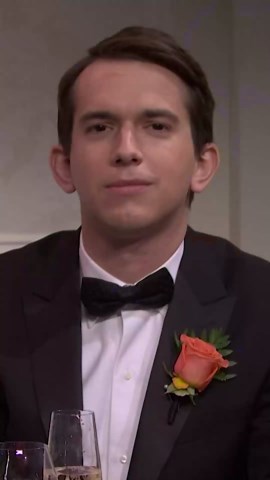 Marcello Hernández’s Domingo made his SNL debut with “Espresso”