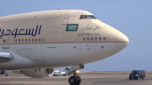 740K views · 1.6K shares | Incredible Low Final Approach | Boeing 747SP! | AV8OR | Facebook