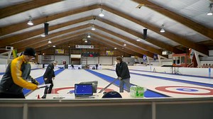 VIDEO ALERT! Check out these scenes from the Sweeping Summit! | Curling Canada
