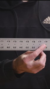 Create your own versatile tool, get this light weight aluminum long ruler and customize it for drawing circles of almost any size you might need 👍 #woodworking #drawing #circles #customized #diy #ruler #woodwork #eventdecor #partybackdrop #diyprojects #woodworkingtips #diytips | Woodshop Box Studio