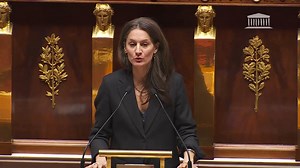 La France compte parmi les pays d’Europe avec le plus de morts liées à l’action policière. La mort de Nahel, comme celle de Monsieur El Hacen Diarra, doit nous alerter sur graves dangers d'une extension du principe de légitime défense. Promesse d’impunité et inversion radicale de la logique républicaine… | Elsa Faucillon