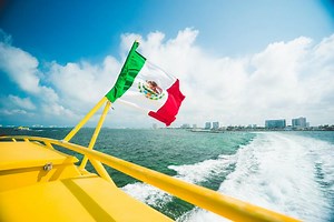 ¿Cuánto Cuesta el Ferry a Isla Mujeres? | Aquatours