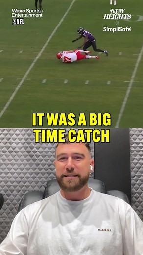 Teach Tape Lesson: When Pat Mahomes has the ball, never give up on the play Let us know what other plays you want to see us break down! @SimpliSafe Home Security