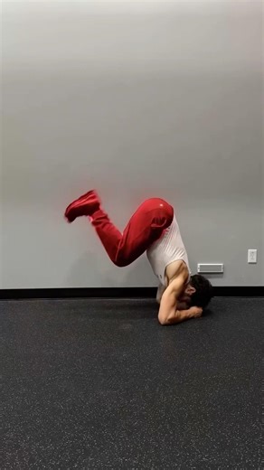 Elbow Stand Tutorial | Step-by-Step for Beginners 🔥 #shorts