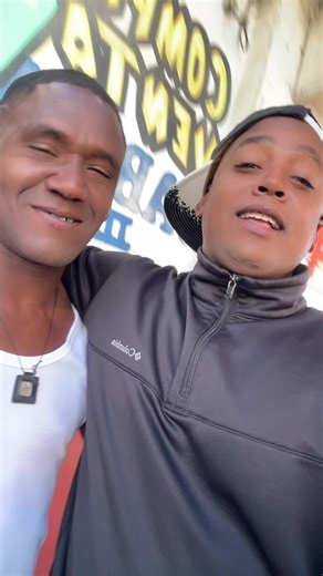 Videos de la Percha Humana RD (@percha.humana.rd) con “sonido original - la Percha Humana RD”