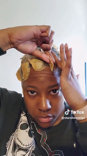 Finger Wave Tutorial ✨✌🏽 . . . . #hair #hairtutorials #hairvideo #fingerwaves #fingerwavestyle #naturalhair #naturalhairstyles #shorthair #shorthairstyle #blondehair #fypシ #exploremore