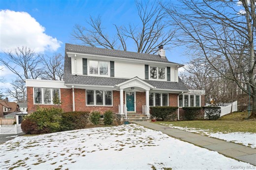 425 Washington Ave, Pelham, NY 10803 - MLS 956125 - Coldwell Banker