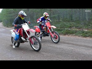 Honda CR250R -89 vs Honda CR250R -95