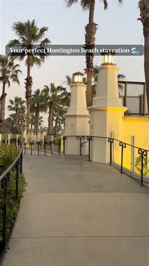 You don’t need to fly to Hawaii for views like this… 🌴 This is Hyatt Regency Huntington Beach, one of the best beachfront resorts in Southern California. Ocean view balconies, palm trees, cozy fire pits, and the beach just steps away make this the perfect Huntington Beach staycation. You can get up to $90 cashback when booking through TikTok check the location above my name to see the price 👀 Save this for your next Orange County beach trip 🌊 #tiktokgorisingstarsl2 #huntingtonbeach #orangecou