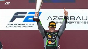 207K views · 10K reactions | PIRÍ!!! EL HIMNO PARAGUAYO EN EL PODIO DE BAKU  Sin palabras. Victoria y emoción total  Gracias @JoshuaDuerksen1 !!!!! Vamos Paraguay!!! #SomosMbarete #JoshuaDuerksen #JD24 | Pollos Pechugon | Facebook