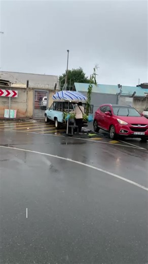 Life Of Young Entrepreneurs Part 2 “ Restocking “🛍️❤️ #explore #fypviraltiktok #entrepreneurship #fyp #vlogs #kasithreads