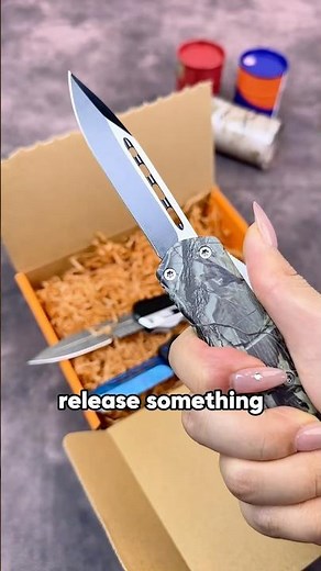 Unboxing a very RARE OTF knife box 😍
