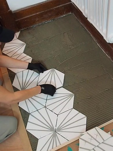 Marie @ DIY Montreal on TikTok