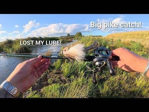 Big Pike Catch After Line Snap | Topwater Fishing Tips