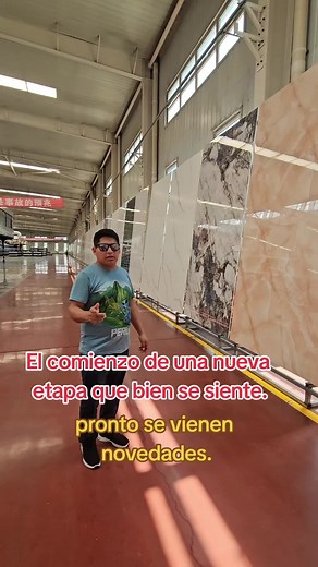 Explorando la fábrica en China: Diseños nuevos en camino