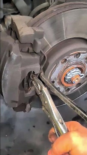 How to easily remove brake clip for volvo cars