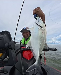 Yamaha Waverunner Fishing Tips with Lowrance Elite FS7