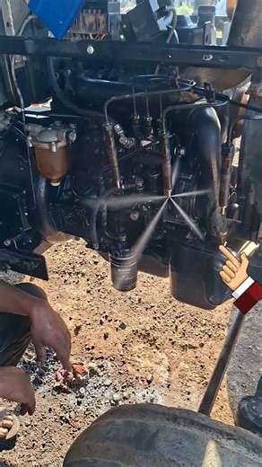 Checking Diesel Injector Spray Pattern#Tractor #Mechanic #Engineering #DieselEngine #TractorLovers