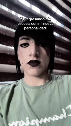 Nuevo año nuevo yo 🖤🥺 #humor | New Year New Me