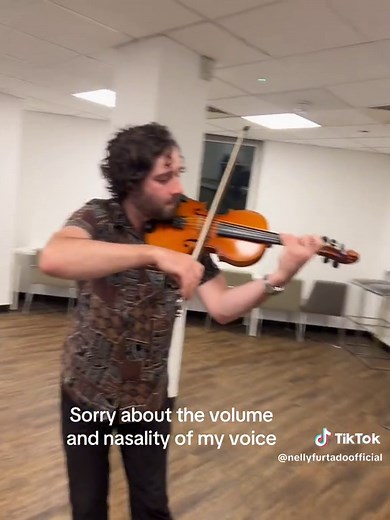 No broken strings here #brokenstrings James Morrison