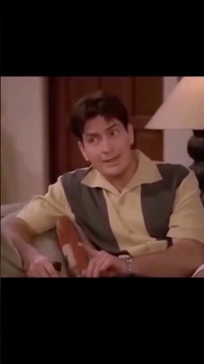 Two And A Half Men Bloopers (3)