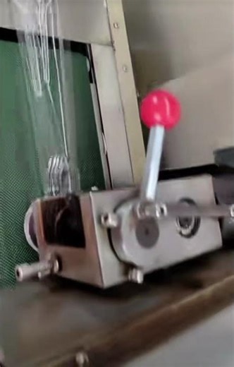 Efficient disposable cutlery packaging solutions|Lead Machinery